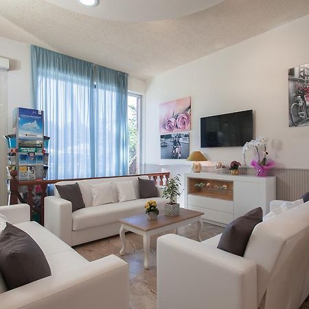 Hotel Olympic Милано Мартима Екстериор снимка